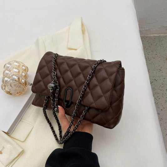 Diamond Pattern Messenger Bag