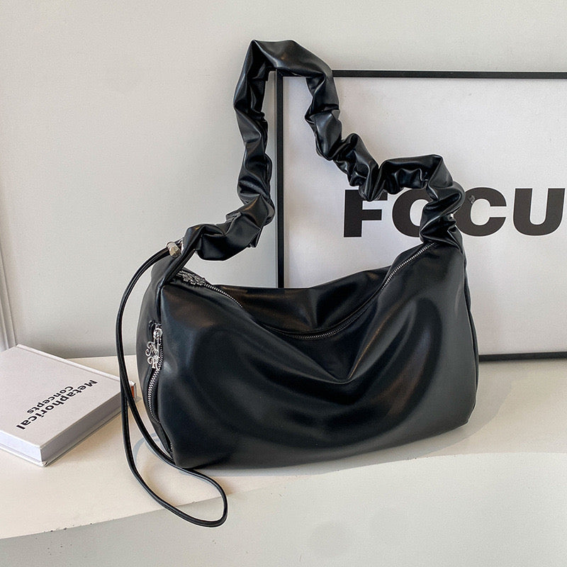 CaliGirl Oversize Carryall Bag